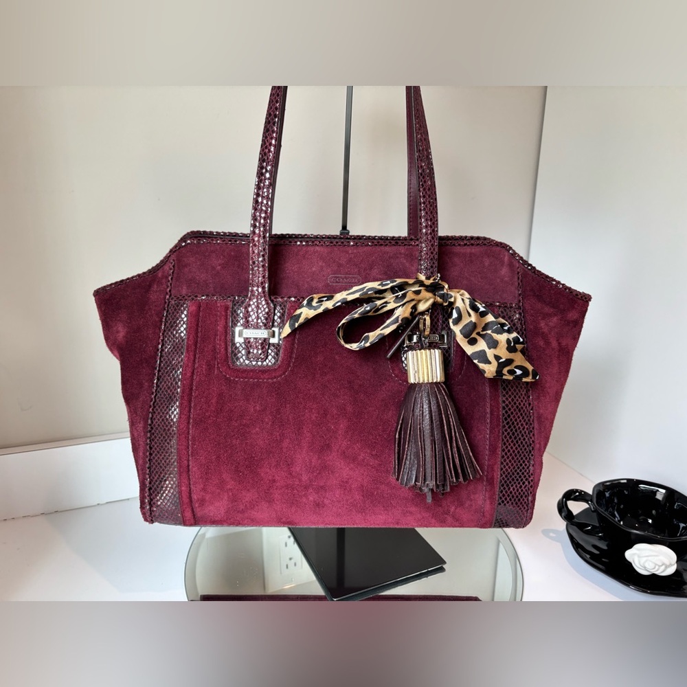 LIKE NEW Coach Taylor Suede Alexis Carryall Satchel Bag 17x13x5 - Picture 4 of 13